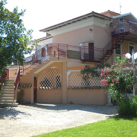 Villa Giove Terracina Exterior foto