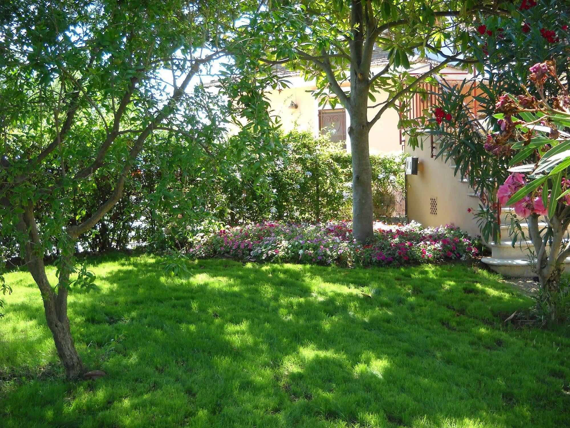 Villa Giove Terracina Exterior foto