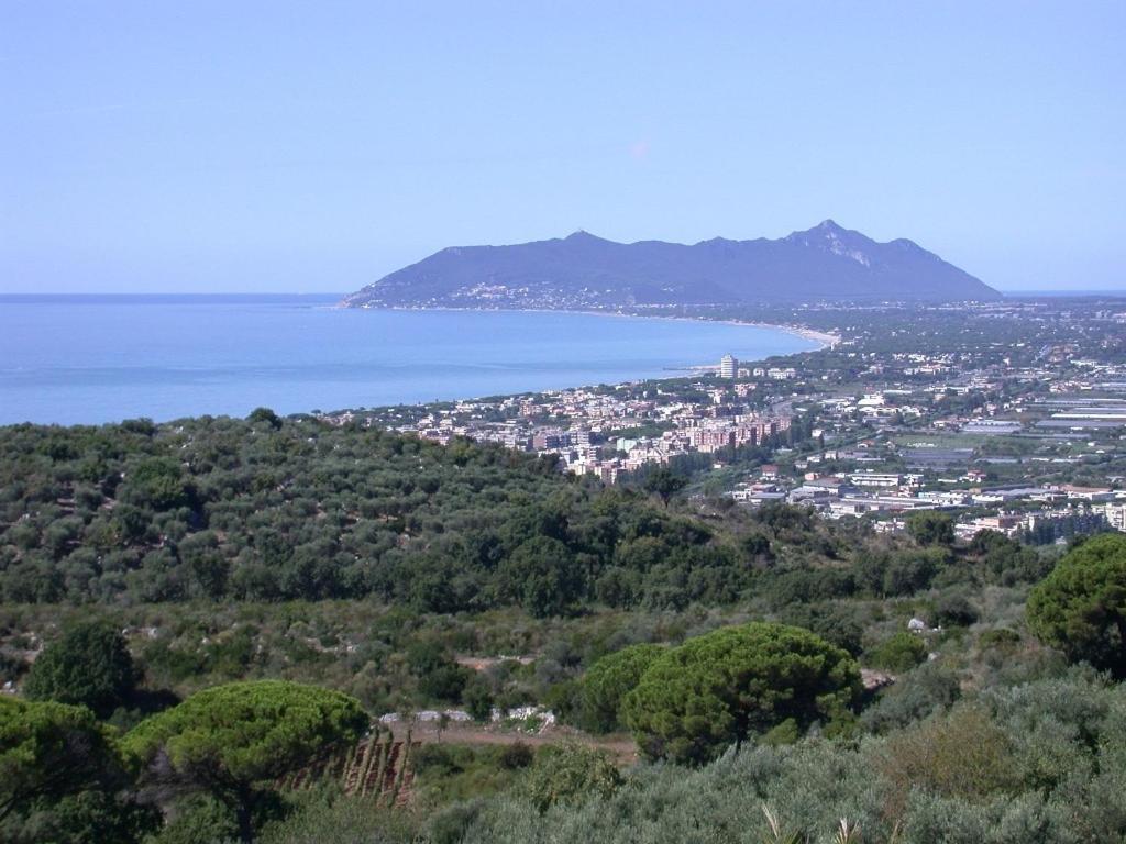 Villa Giove Terracina Exterior foto